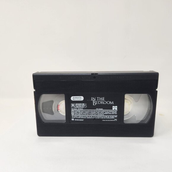 In The Bedroom VHS Movie 2001 Drama Sissy Spacek Tom Wilkinson (vhs) - Picture 7 of 7